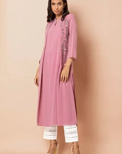 Pehnawa Women’s Elegant Embroidered Kurti & Pants Set | Stylish Ethnic Wear