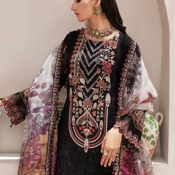 Pehnawa Women’s Black Embroidered Ethnic Suit | Luxury Floral Kurti